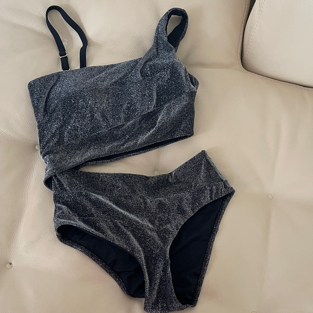 Elegant Black Women's Intimate Set